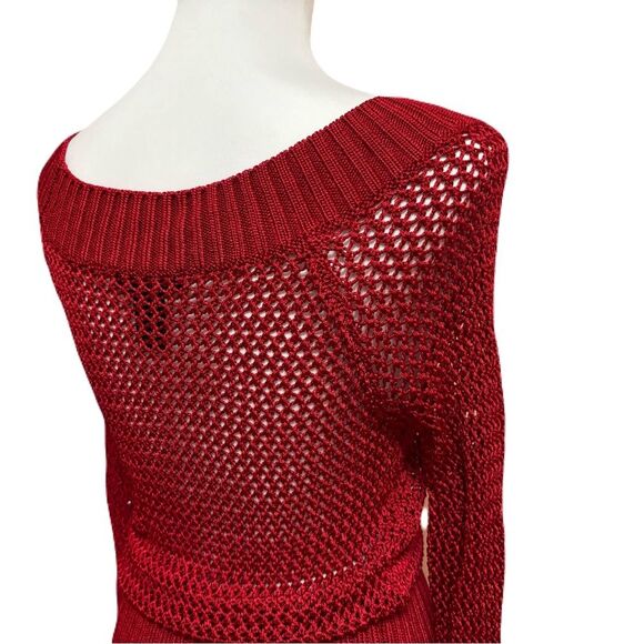 The Limited Red Shimmery Crochet Off-Shoulder Top | Sz. M | EUC | Y2K - Picture 9 of 9